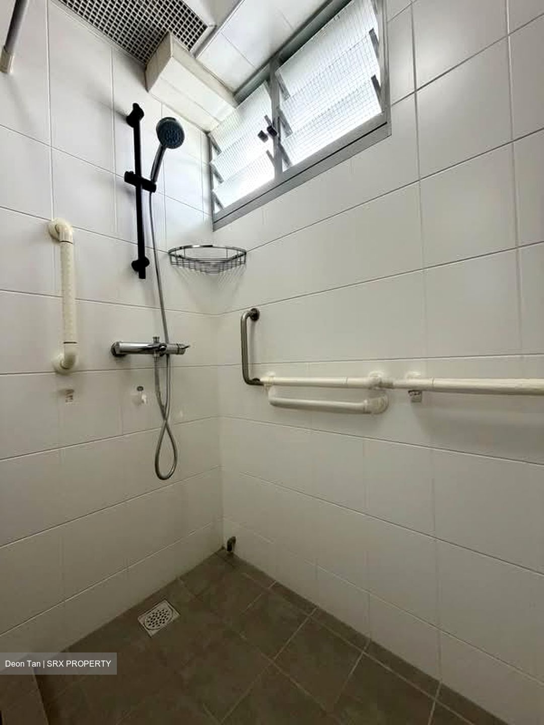 Blk 18C Buona Vista Court (Queenstown), HDB 4 Rooms #561749021